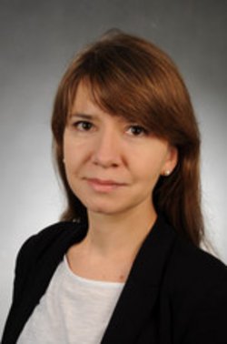 Dr. Anna Szyrwińska-Hörig