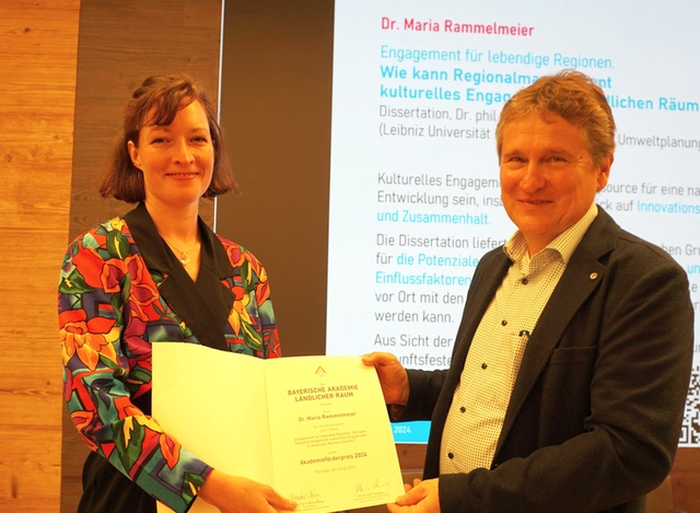 Dissertationspreis der Bayerischen Akademie Ländlicher Raum für Dr. Maria Rammelmeier